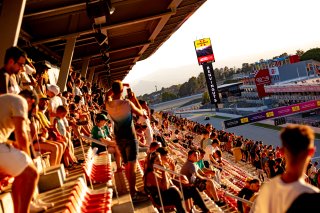 Ambiance, Drag race
