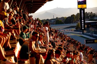 Ambiance, Drag race
