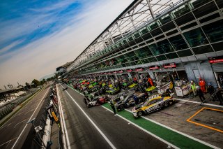 Free Practice, Pitlane
