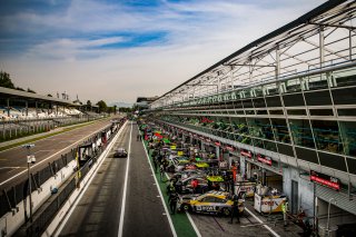 Free Practice, Pitlane
