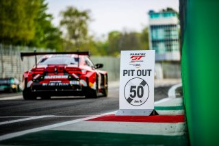 #32 - Team WRT - Charles WEERTS - Dries VANTHOOR - Sheldon VAN DER LINDE - BMW M4 GT3 - PRO, FGTWC, Free Practice, Pitlane
