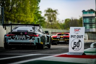 #35 - Walkenhorst Motorsport - James KELL - Thomas NEUBAUER - Anders BUCHARDT - BMW M4 GT3 - BRONZE, FGTWC, Free Practice, Pitlane

