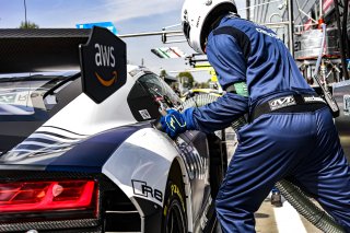 Pitlane, Pre-Qualifying
