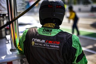 Pitlane, Pre-Qualifying
