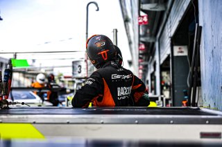 Pitlane, Pre-Qualifying
