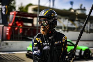 Pitlane, Pre-Qualifying
