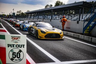 Pitlane, Pre-Qualifying
