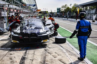 Pitlane, Pre-Qualifying
