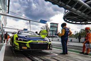 Pitlane, Race
