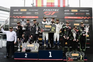 Podium, Race

