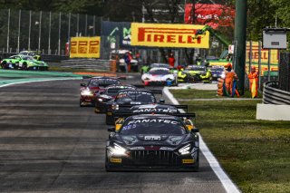 #90 - Madpanda Motorsport - Ezequiel PEREZ COMPANC - Alexey NESOV - Magnus GUSTAVSEN - Mercedes-AMG GT3 - SILVER, FGTWC, Race
