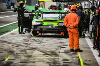 #55 - Dinamic GT Huber Racing - Philipp SAGER - Benjamin BARKER - Marius NAKKEN - Porsche 911 GT3 R (992) - BRONZE, FGTWC, Pitlane, Race
