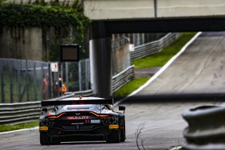 #33 - Bullitt Racing - Romain LEROUX - Jacob RIEGEL - Jeff KINGSLEY - Aston Martin Vantage AMR GT3 - SILVER, FGTWC, Race
