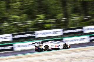#93 - Sky Tempesta Racing - Chris FROGGATT - Eddie CHEEVER - Jonathan HUI - McLaren 720S GT3 EVO - BRONZE, FGTWC, Race
