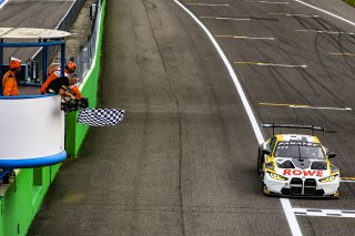 Finish, Race

