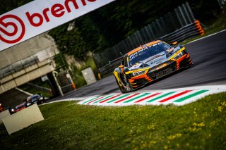#10 - Boutsen VDS - Andrea COLA - Cesar GAZEAU - Roee MEYUHAS - Audi R8 LMS GT3 EVO II - SILVER, FGTWC, Race
