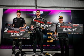 #90 - Madpanda Motorsport - Ezequiel PEREZ COMPANC - Alexey NESOV - Magnus GUSTAVSEN - Mercedes-AMG GT3 - SILVER, Esport, FGTWC, Podium
