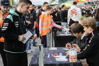 Pitwalk
