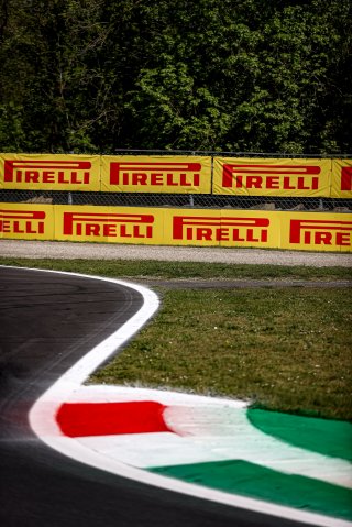 Trackwalk
