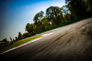 Ambiance, Track Walk
