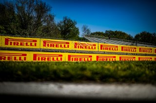 Ambiance, Track Walk
