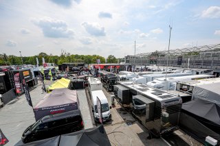 Ambiance, Paddock

