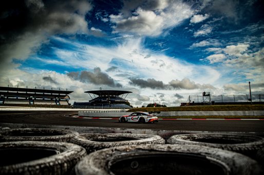 #62 - Team Parker Racing - Derek PIERCE - Kiern JEWISS - Andrew MEYRICK - Porsche 911 GT3 R (992) - BRONZE, Bronze Test, FGTWC
 | © SRO - TWENTY-ONE CREATION | Jules Benichou