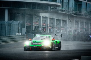 #55 - Dinamic GT - Benjamin BARKER - Marius NAKKEN - Philipp SAGER - Porsche 911 GT3 R (992) - BRONZE, FGTWC, Free Practice
