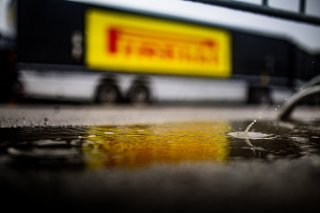 Partenaires, Pirelli, Set Up
