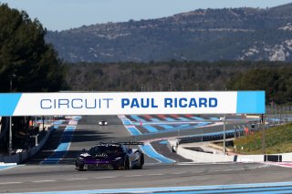 #27 - Optimum Motorsport - McLaren 720S GT3 EVO 
