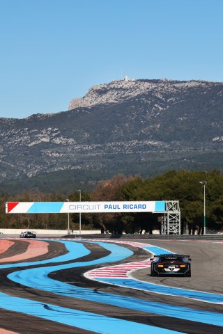 #36 - Walkenhorst Motorsport - Aston Martin Vantage AMR GT3 EVO
