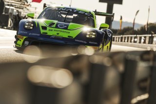 #97 - Rutronik Racing - Porsche 911 GT3 R (992)
