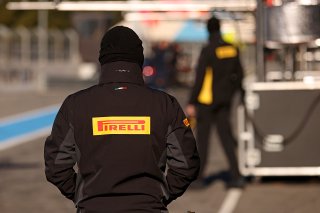 Pirelli
