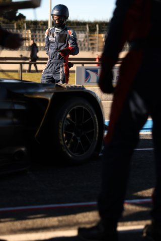 #34 - Walkenhorst Motorsport - Aston Martin Vantage AMR GT3 EVO

