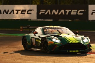 #11 - Comtoyou Racing - John DE WILDE - James JAKES - Niels KOOLEN - Aston Martin Vantage AMR GT3 EVO 