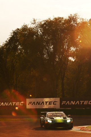 #11 - Comtoyou Racing - John DE WILDE - James JAKES - Niels KOOLEN - Aston Martin Vantage AMR GT3 EVO 
