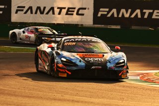 #188 - Garage 59 - Miguel RAMOS - Louis PRETTE - Adam SMALLEY - McLaren 720S GT3 EVO 