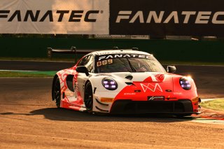 #80 - Lionspeed GP - Patrick KOLB - Bastian BUUS - Michael VERHAGEN - Porsche 911 GT3 R (992) 