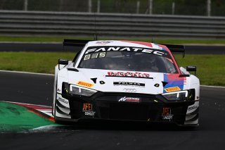 #25 - Sainteloc Racing - Paul EVRARD - Gilles MAGNUS - Jim PLA - Audi R8 LMS GT3 EVO II 
