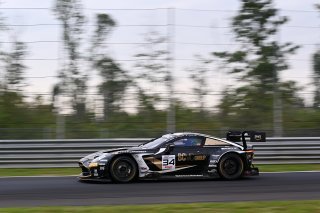 #34 - Walkenhorst Motorsport - David PITTARD - Henrique CHAVES - Valentin HASSE-CLOT - Aston Martin Vantage AMR GT3 EVO 
