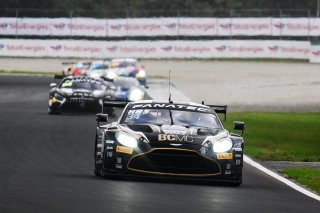 #34 - Walkenhorst Motorsport - David PITTARD - Henrique CHAVES - Valentin HASSE-CLOT - Aston Martin Vantage AMR GT3 EVO 
