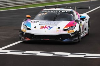#93 - Sky Tempesta Racing - Christopher FROGGATT - Jonathan HUI - Eddie CHEEVER - Ferrari 296 GT3 