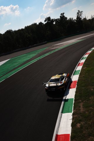 #10 - Boutsen VDS - Aurelien PANIS - Cesar GAZEAU - Roee MEYUHAS - Mercedes-AMG GT3 EVO 