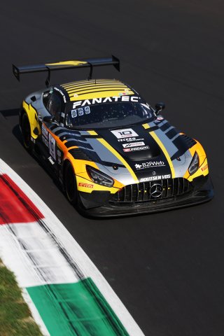 #10 - Boutsen VDS - Aurelien PANIS - Cesar GAZEAU - Roee MEYUHAS - Mercedes-AMG GT3 EVO 