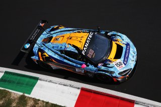 #158 - Garage 59 - Mark SANSOM - Jame BALDWIN - Nicolai KJAERGAARD - McLaren 720S GT3 EVO 