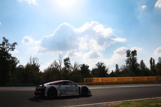 #25 - Sainteloc Racing - Paul EVRARD - Gilles MAGNUS - Jim PLA - Audi R8 LMS GT3 EVO II 