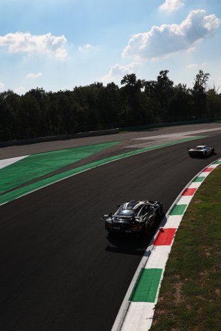 #34 - Walkenhorst Motorsport - David PITTARD - Henrique CHAVES - Valentin HASSE-CLOT - Aston Martin Vantage AMR GT3 EVO 