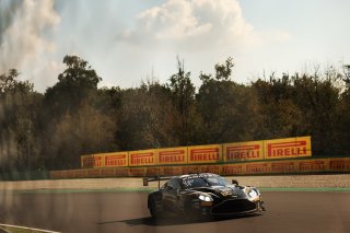 #34 - Walkenhorst Motorsport - David PITTARD - Henrique CHAVES - Valentin HASSE-CLOT - Aston Martin Vantage AMR GT3 EVO 