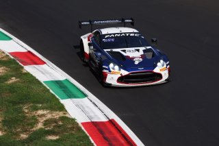 #35 - Walkenhorst Motorsport - Romain LEROUX - Lorcan HANAFIN - Maxime ROBIN - Aston Martin Vantage AMR GT3 EVO 
