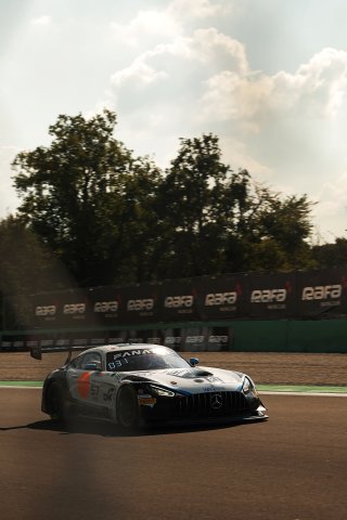 #57 - Winward Racing - Tanart SATHIENTHIRAKUL - Colin CARESANI - Daan ARROW - Mercedes-AMG GT3 EVO 